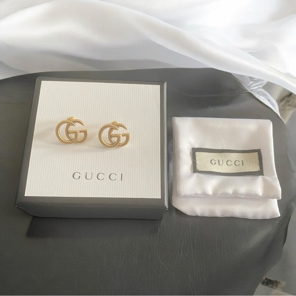 Gucci GG STUD EARRINGS Gold - Picture 1 of 4